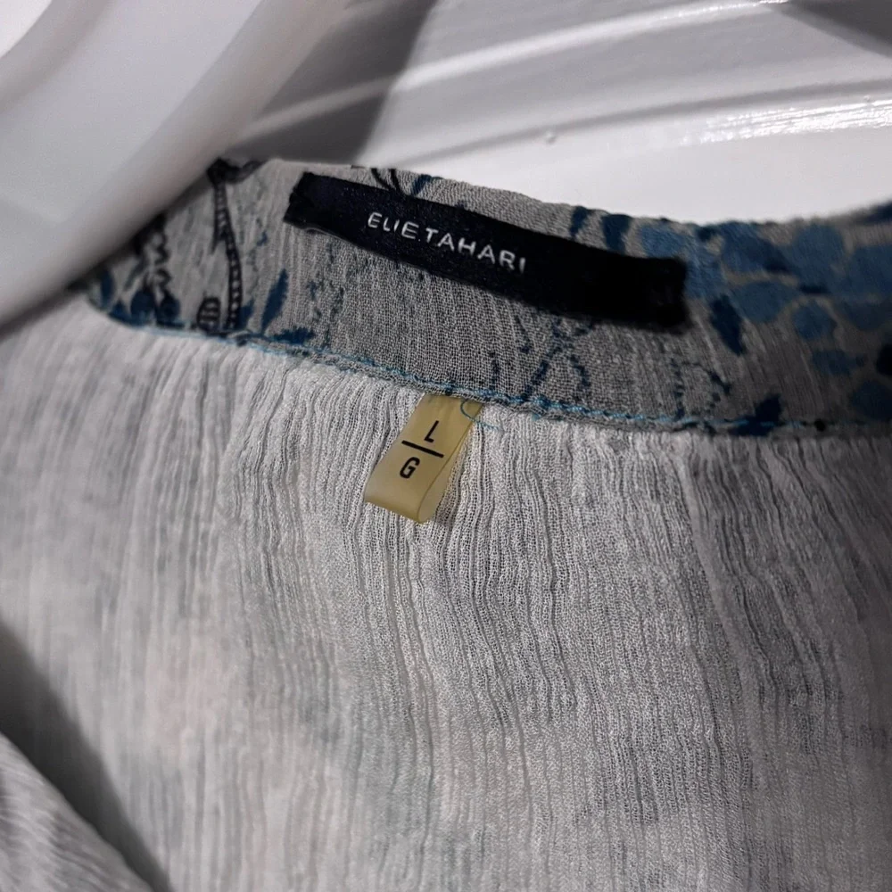 Elie Tahari Blue Black Floral Sheer Collared Camisole - Picture 3 of 4